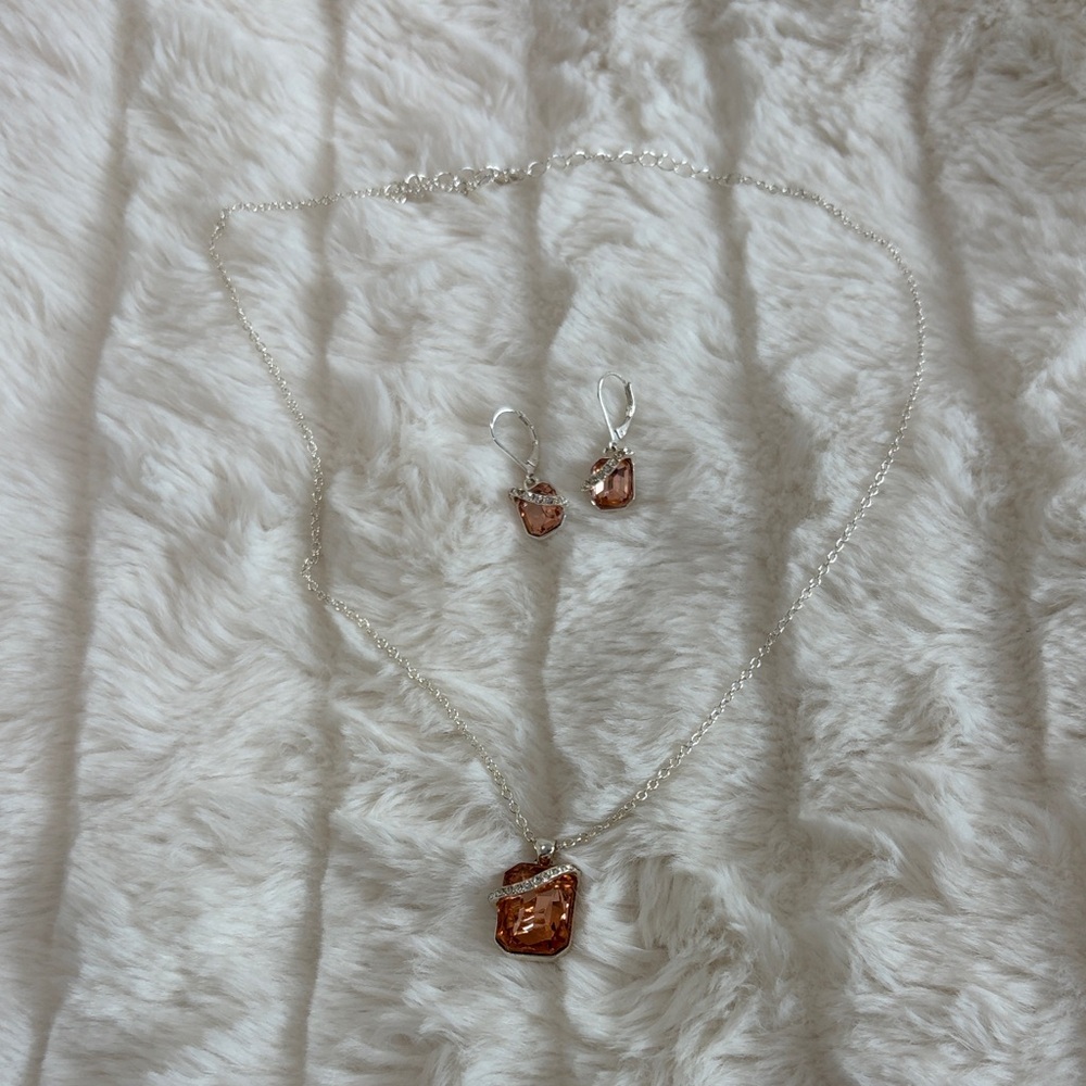 Elegant Silver and Pink Jewelry Set